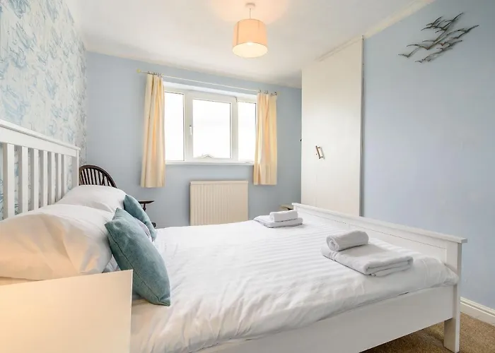 The Perks * Scarborough